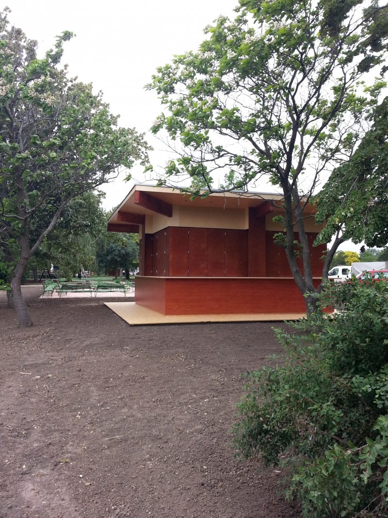 Fa pavilonok